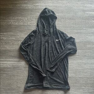 Nike Gray Hooded Long Sleeve Shirt